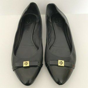 Tory Burch Black HUGO Ballet Flat Size 9.5 Vibram sole Leather Upper Gold Logo